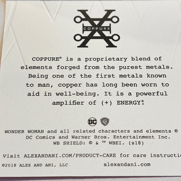 Alex and Ani Wonder Woman Crystal Emblem Set of 3 two tone expandable bracelets - Picture 8 of 14